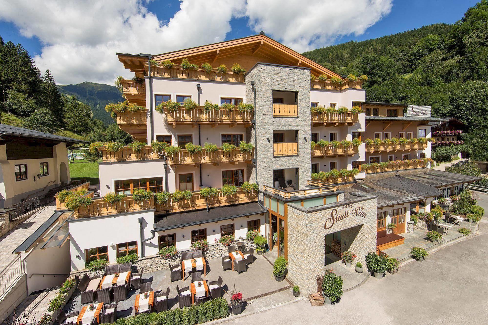 Hotel Stadt Wien Целль-ам-Зе Экстерьер фото